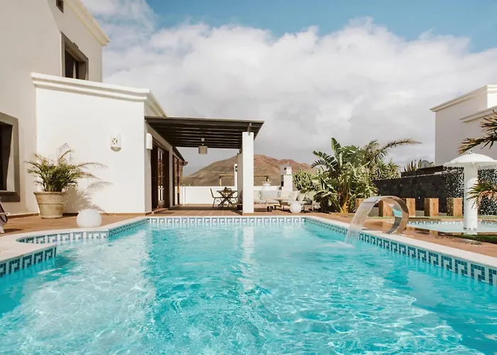 Marabu Villa *